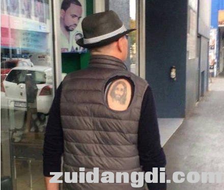 31d10001c69e49e4ae08