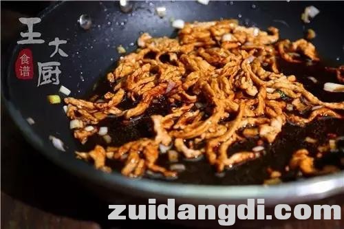 22d1000047b2d8947db7