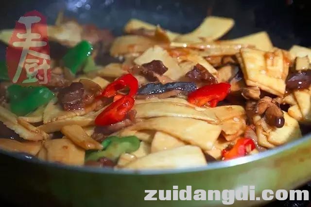 1b77000719ba5607ae71