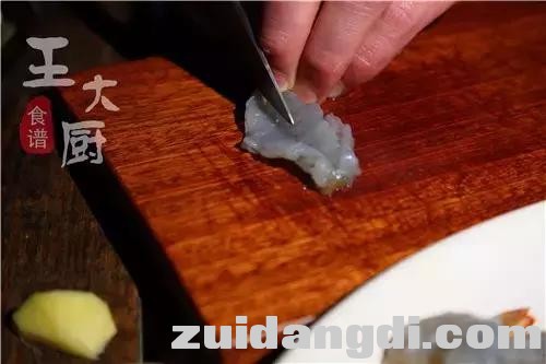 1b7f000689c70f06b87f