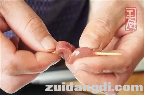 1f7b0005f4f5b7152d1f