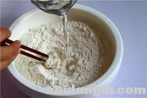 2ed600007831de27e881