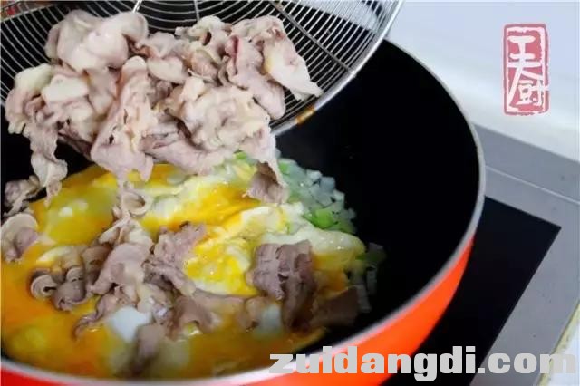 2c210003d2768ffe6496