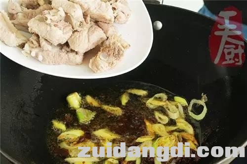 2438000441e40d4a9939