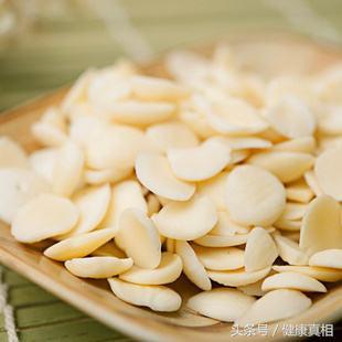 22d40000ecc7d2b81558