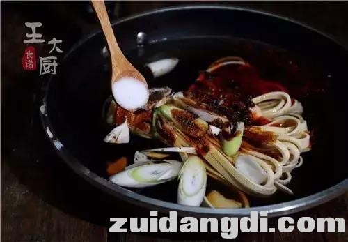 26ee000357e66f8d8b28