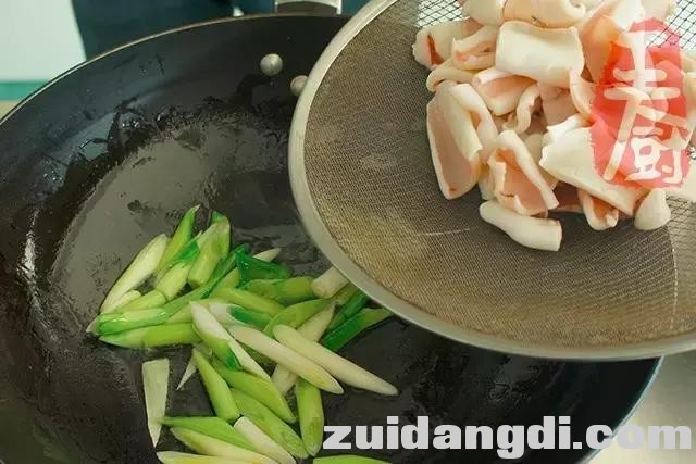 243a0000dafb74c66135