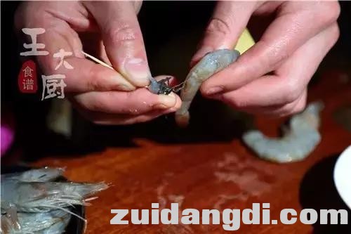 1f8600031c03a4bc45c6