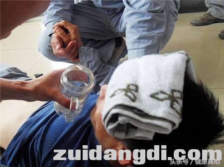 243700034d82b44ab3c1