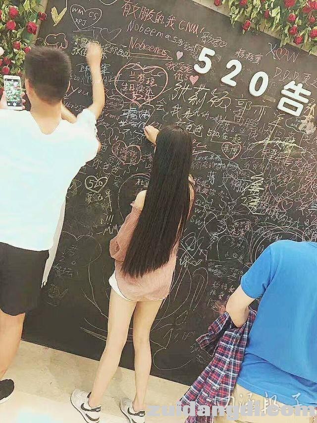 22c90005175f64b5c2f4