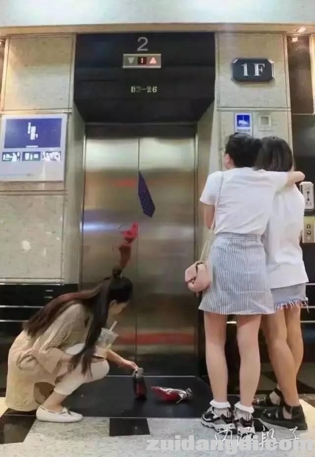 22d300032ddfe341a846