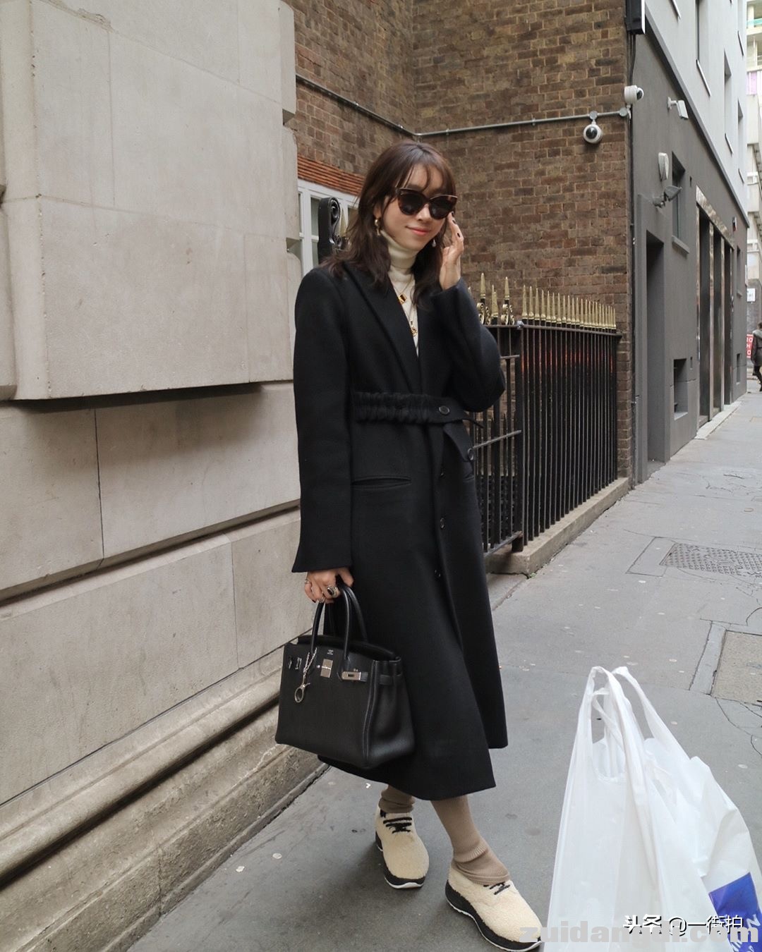 藏肉又时髦，穿这些外套就对了！-1.jpg