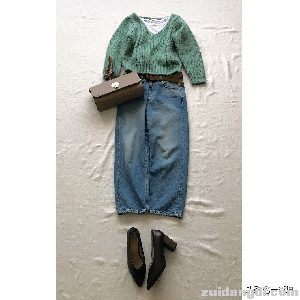 毛衣+长裙，不美都不行！-4.jpg