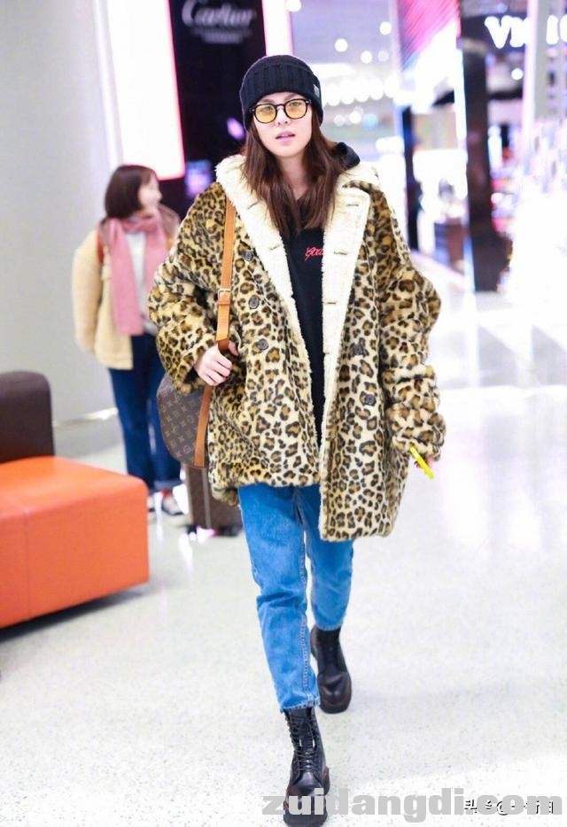 唐嫣杨超越把豹纹穿在身上，却意外时髦了一整个秋冬！-8.jpg