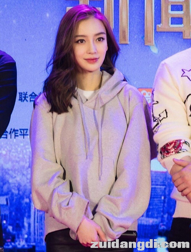 Angelababy生图颜值惊艳，没有美颜滤镜的她颜值依旧能打！-5.jpg