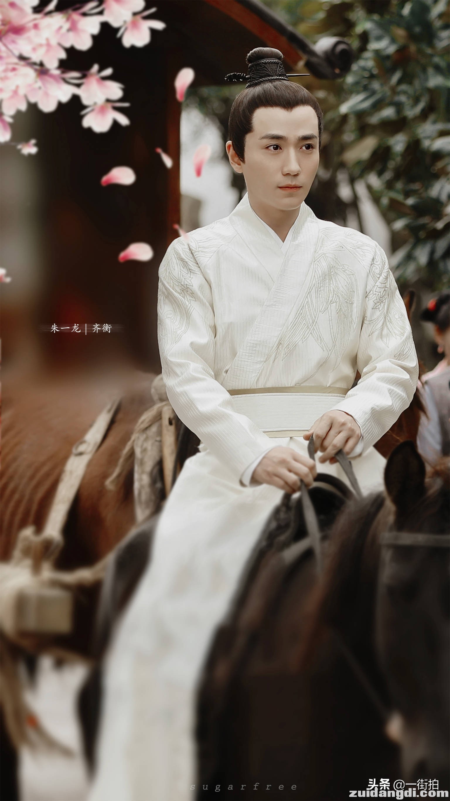 胡歌的《仙剑》朱一龙的《知否》……让你怦然心动的初恋脸是谁？-2.jpg