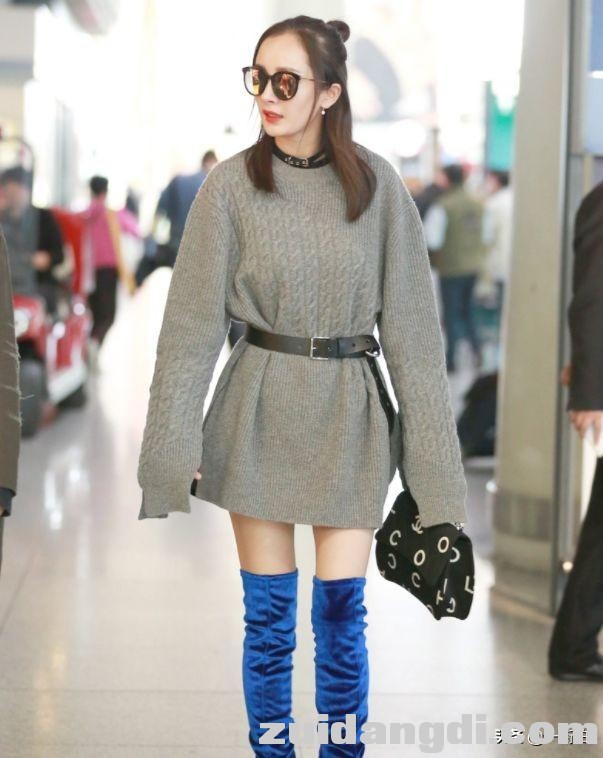 胯大？腿粗？肩宽？冬天最不能少的内搭，女明星这样穿也太好看了-8.jpg