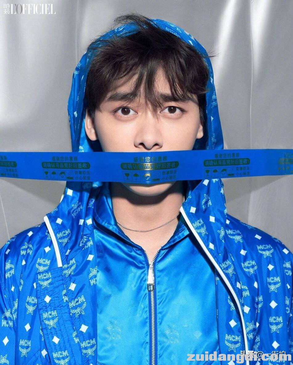 李易峰《时装 L'OFFICIEL》二月刊封面，各种风格都能hold住！-9.jpg