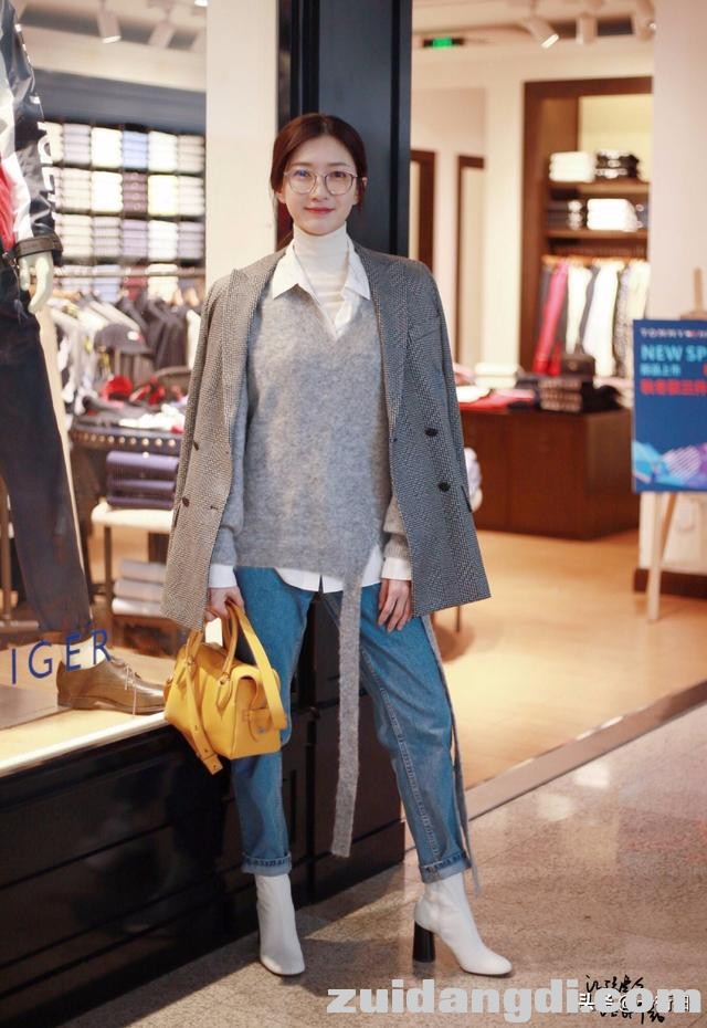 江疏影真是会搭配！率先示范：冬天穿这个颜色超超超显白！-6.jpg