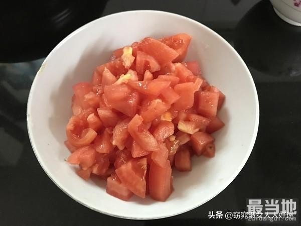 西红柿鸡蛋疙瘩汤，传统家常面食，老少皆宜，简单易做，营养美味-2.jpg