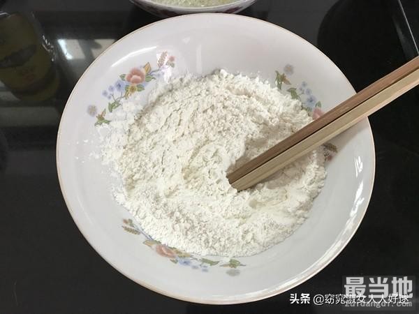 西红柿鸡蛋疙瘩汤，传统家常面食，老少皆宜，简单易做，营养美味-7.jpg