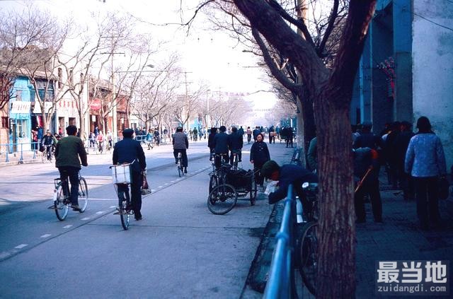 一组老照片回到80年代，看看那时候的中国生活-5.jpg