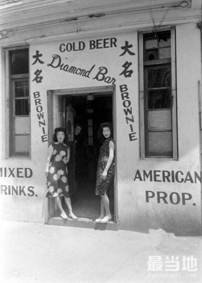 旧上海时期的酒吧女郎，婀娜多姿，不输现在！-3.jpg