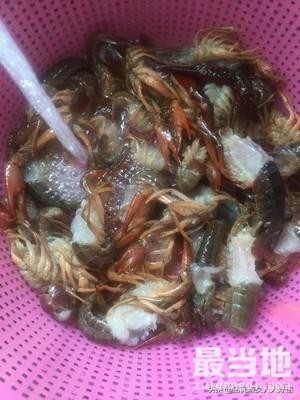 正宗香辣小龙虾-超详细处理干净步骤！-6.jpg