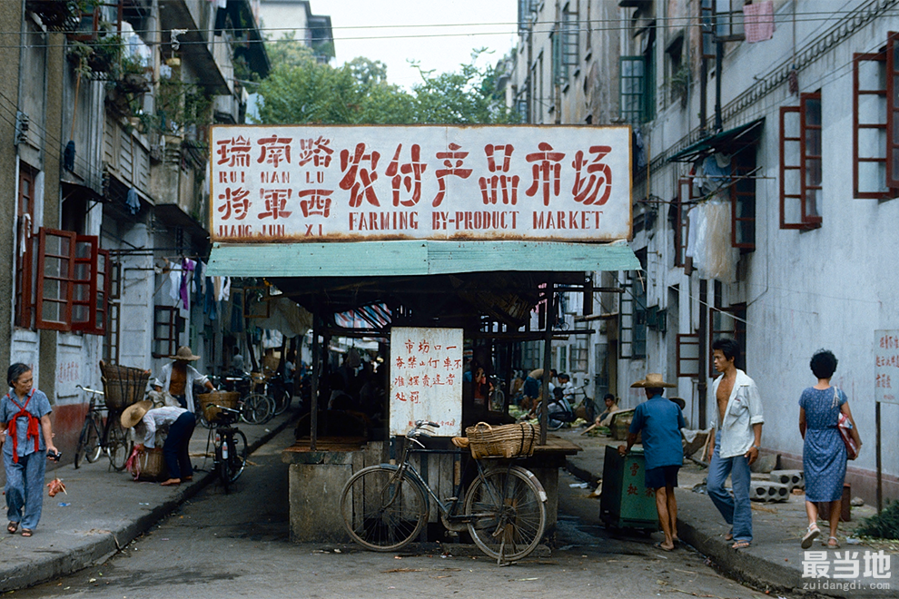 镜头下：1986年广州的老照片，展现一个早已消失多年的“老广州”-1.jpg
