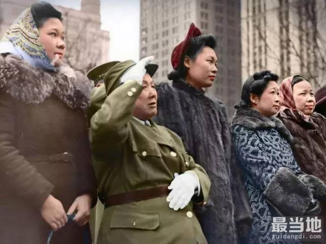 老照片：1943年宋美龄访美，华人举行了隆重的欢迎仪式-7.jpg
