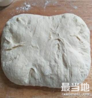 胡麻油黑芝麻大饼 的做法-4.jpg