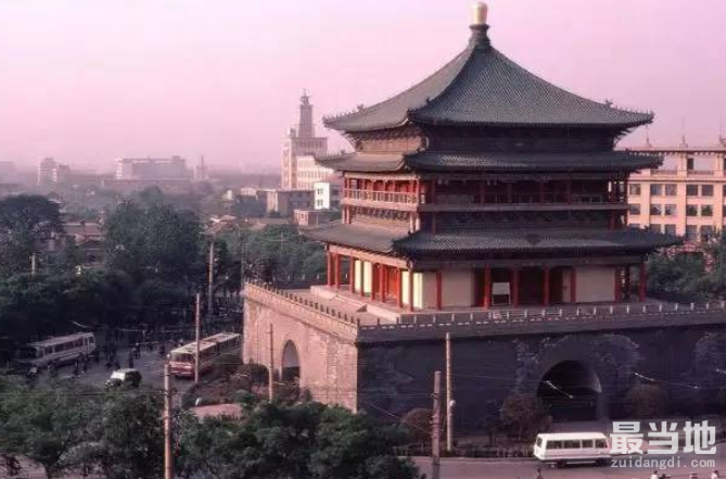 外国人拍摄的1986年西安老照片：想不到那时候的西安是这样子-7.jpg
