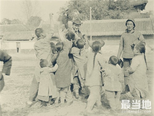老照片：直击1917年时期中国各地百姓的生活实况-11.jpg