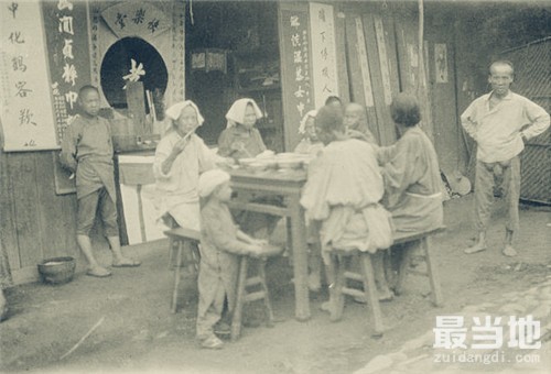 老照片：直击1917年时期中国各地百姓的生活实况-5.jpg
