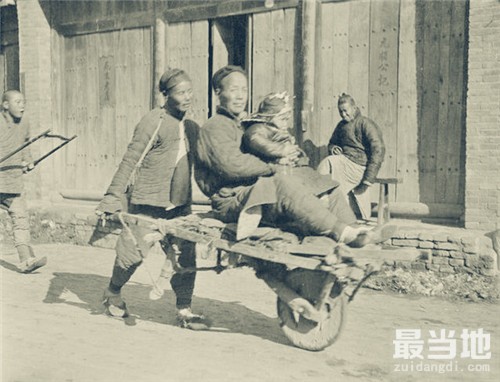 老照片：直击1917年时期中国各地百姓的生活实况-13.jpg