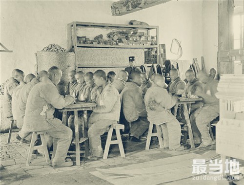 老照片：直击1917年时期中国各地百姓的生活实况-14.jpg