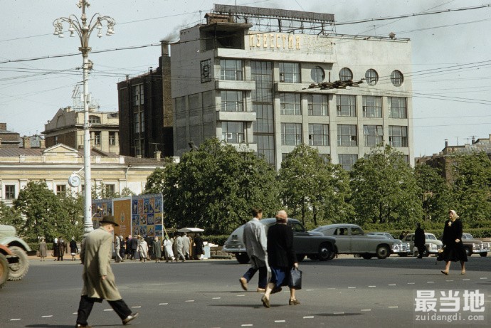 老照片：街拍1959年的莫斯科-3.jpg