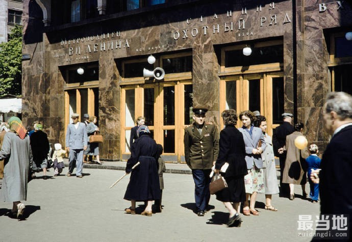 老照片：街拍1959年的莫斯科-9.jpg