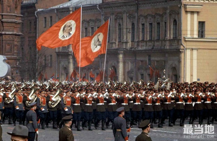 老照片：1960年苏联“红军节”大阅兵仪式-1.jpg