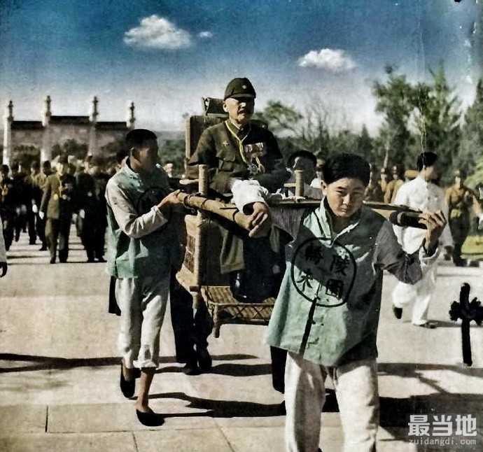 老照片：二战时期的日本军队，图8东条英机笑脸很可恶-15.jpg
