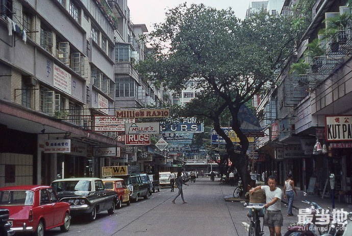 老照片：香港旧影1966年，高楼林立，私家车成排-6.jpg