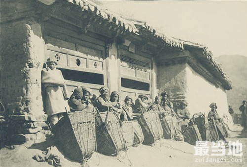 老照片：直击1911年时期甘肃南部藏族聚集区百姓的生活实况-1.jpg