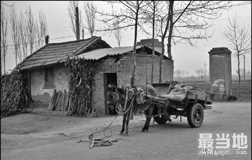 老照片：那时候路口很少有红绿灯 故宫门票很便宜-6.jpg