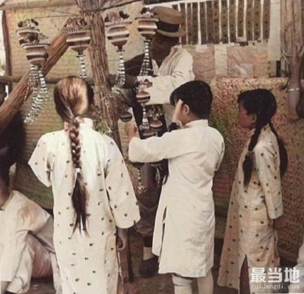 老照片：民国时期的北京北顶娘娘庙庙市盛景（约1940年）-15.jpg