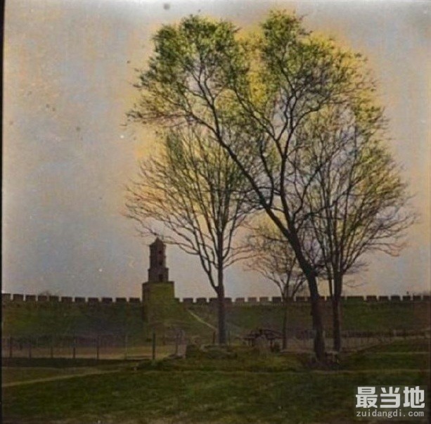 河南省汤阴县老照片，1940年左右的老县城和岳飞庙-3.jpg