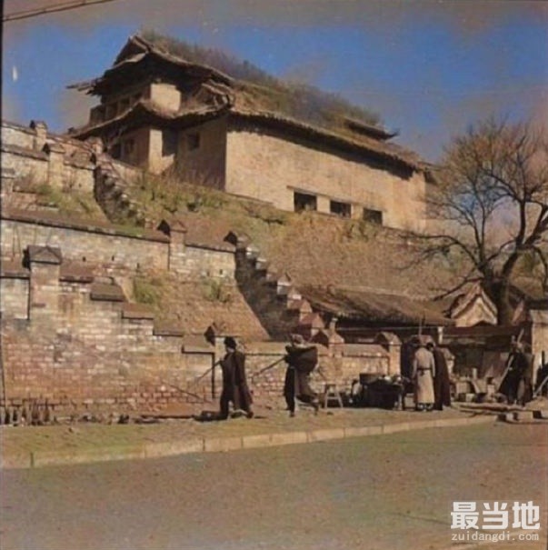 老照片：1940年左右，老北京城安定门附近景观-3.jpg