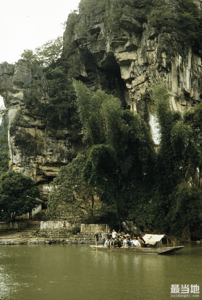 广西省桂林市老照片：1973年的桂林山水和芦笛岩景区-5.jpg