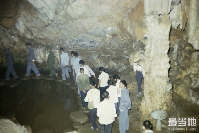 广西省桂林市老照片：1973年的桂林山水和芦笛岩景区-9.jpg