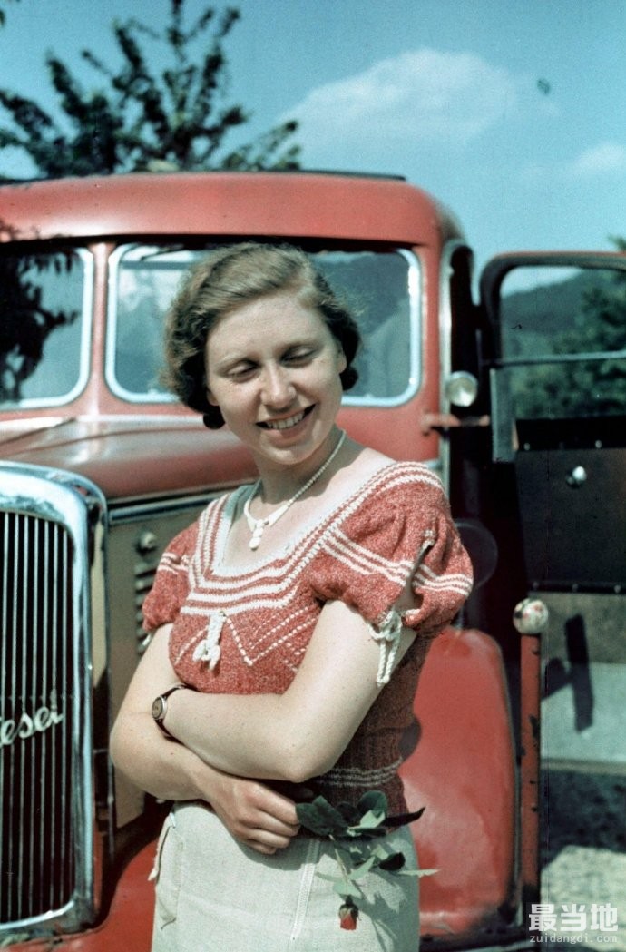 老照片中的德国女性（1937-1940年期间）-4.jpg