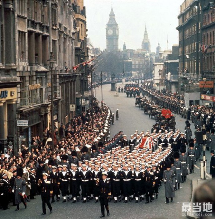 老照片：1965年，英国首相丘吉尔的国葬仪式实拍-3.jpg